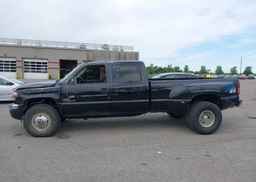 2006 GMC SIERRA 3500 SL