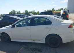 2010 MITSUBISHI lancer se