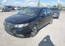 2013 KIA FORTE