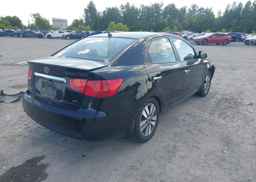 2013 KIA FORTE