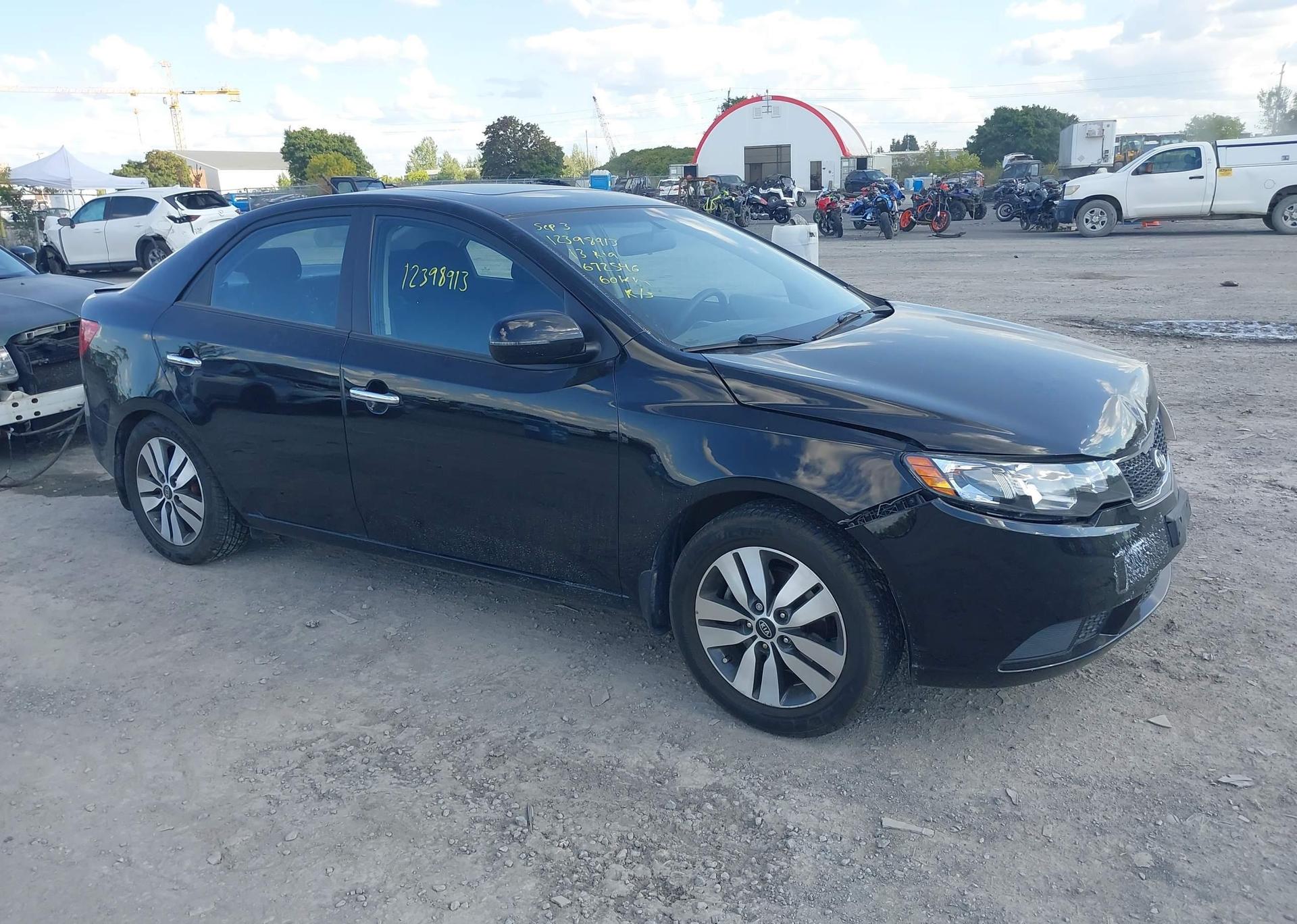 2013 KIA FORTE