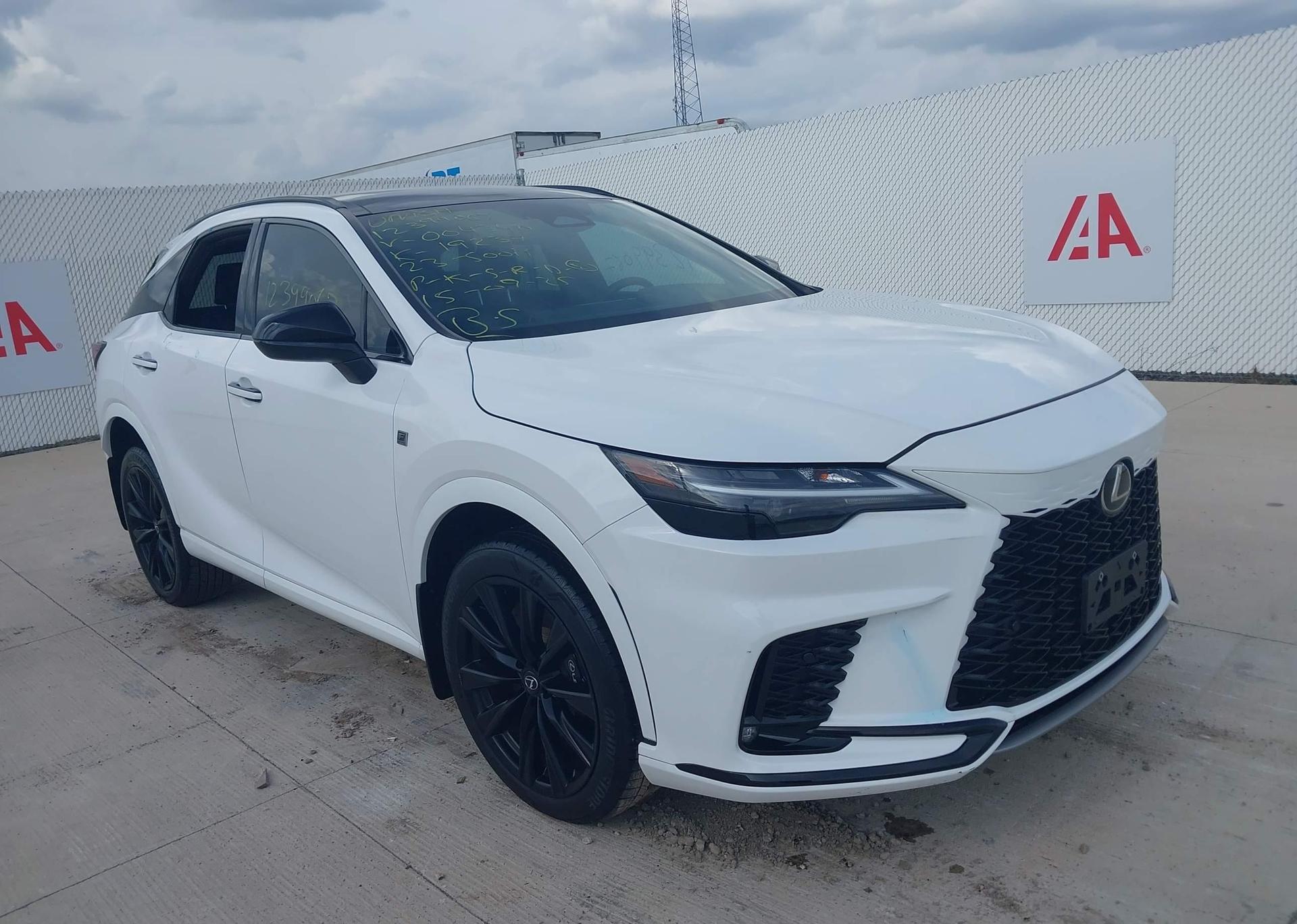 2023 LEXUS RX 500H
