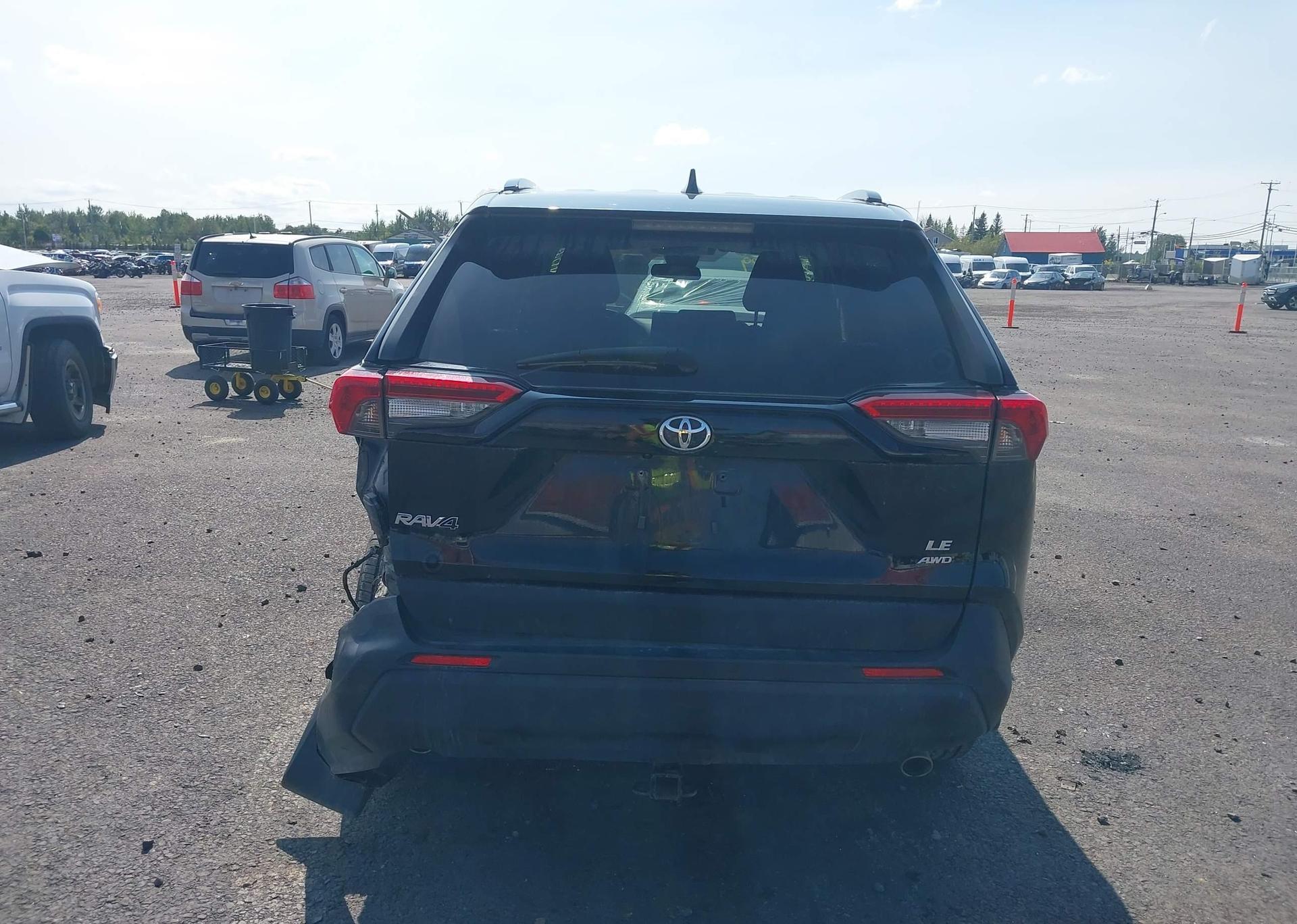 2019 TOYOTA RAV4 LE