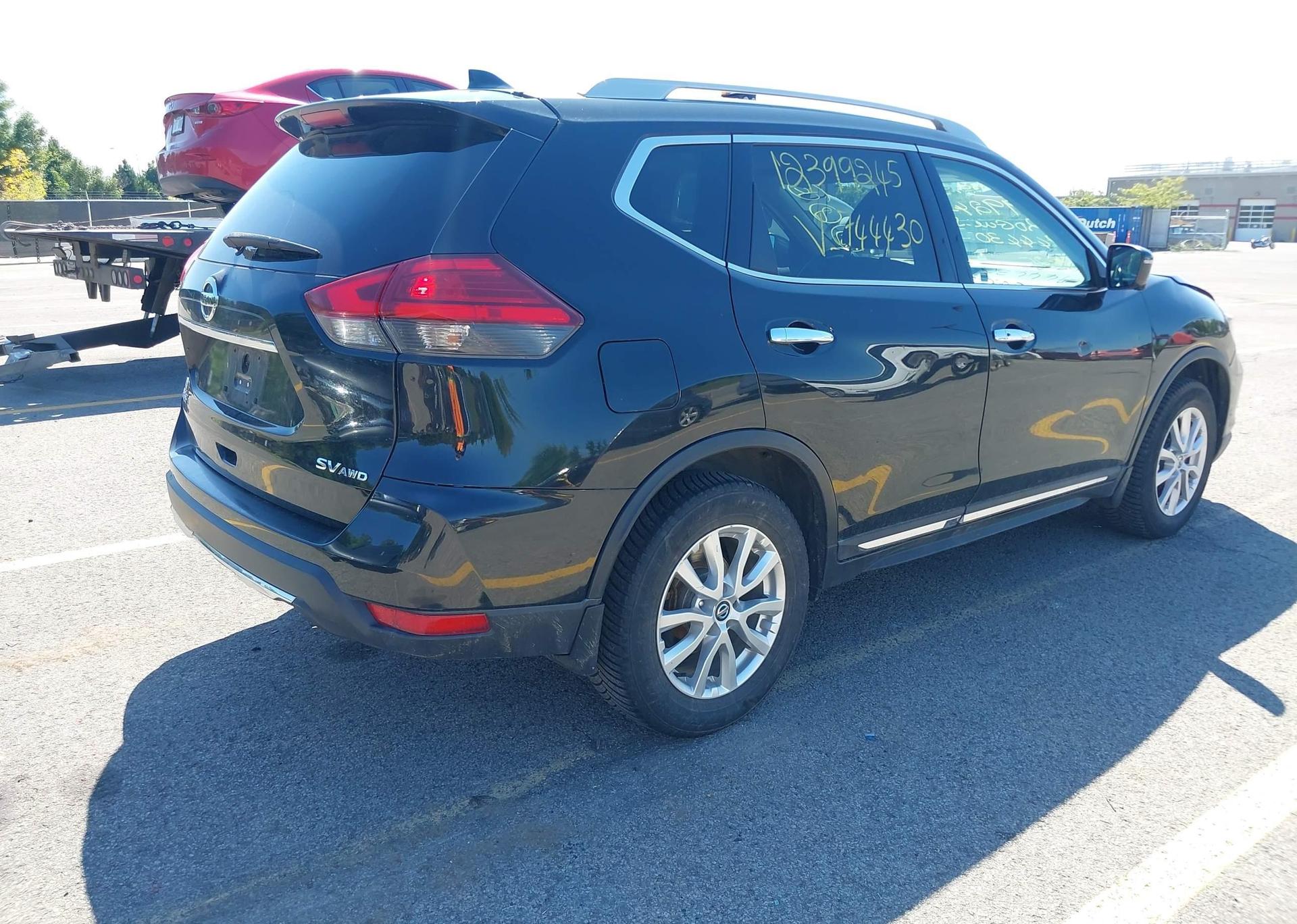 2017 NISSAN ROGUE S