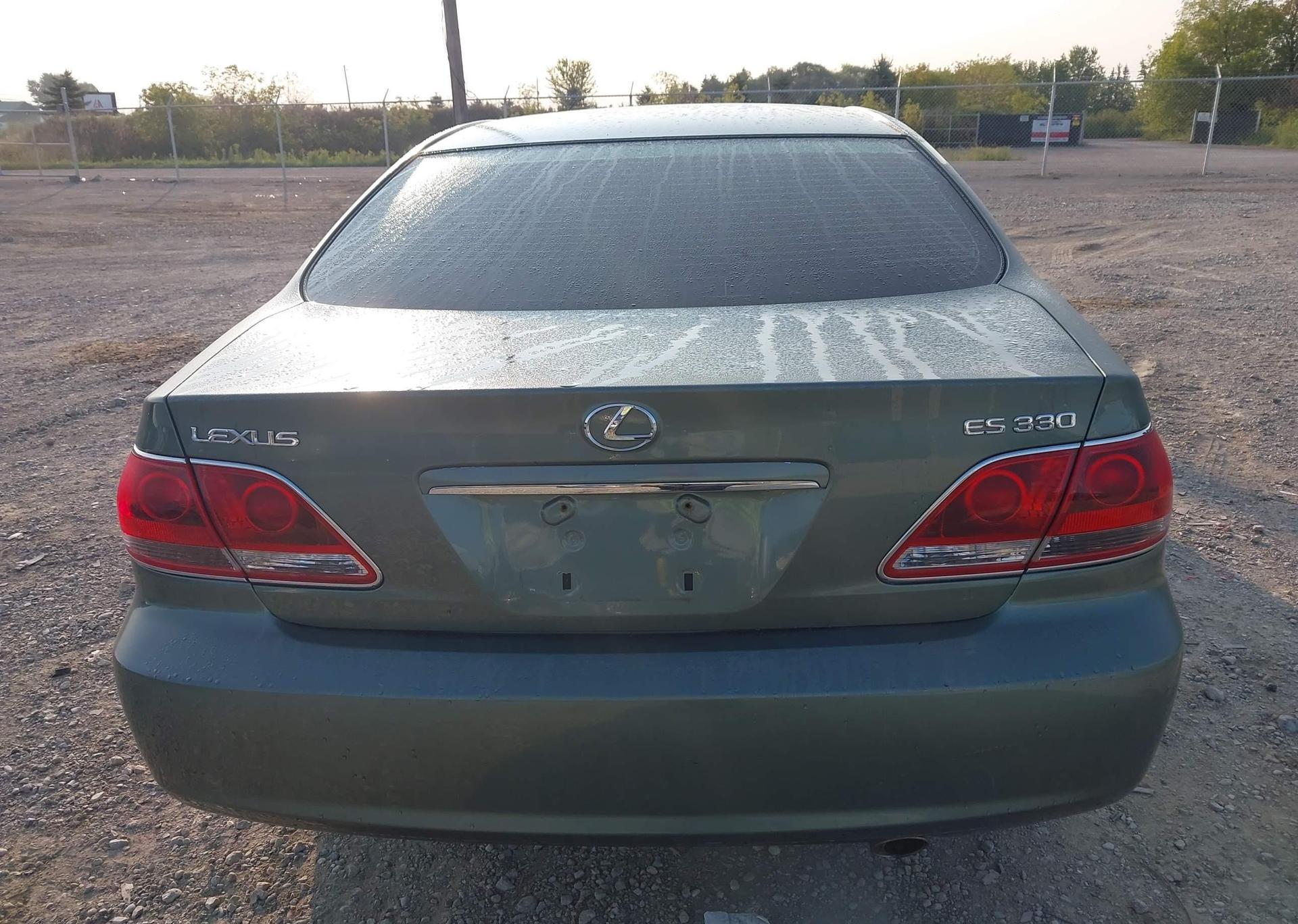2005 LEXUS ES 330