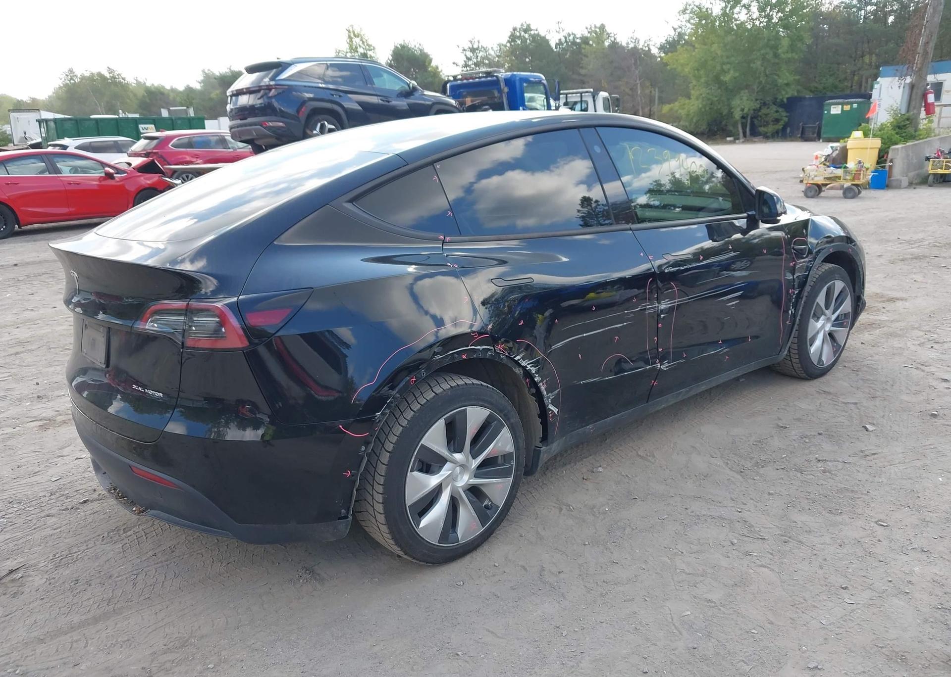 2022 TESLA MODEL Y LONG RANGE