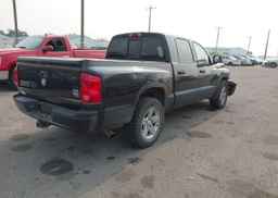 2008 DODGE DAKOTA QUAD SLT