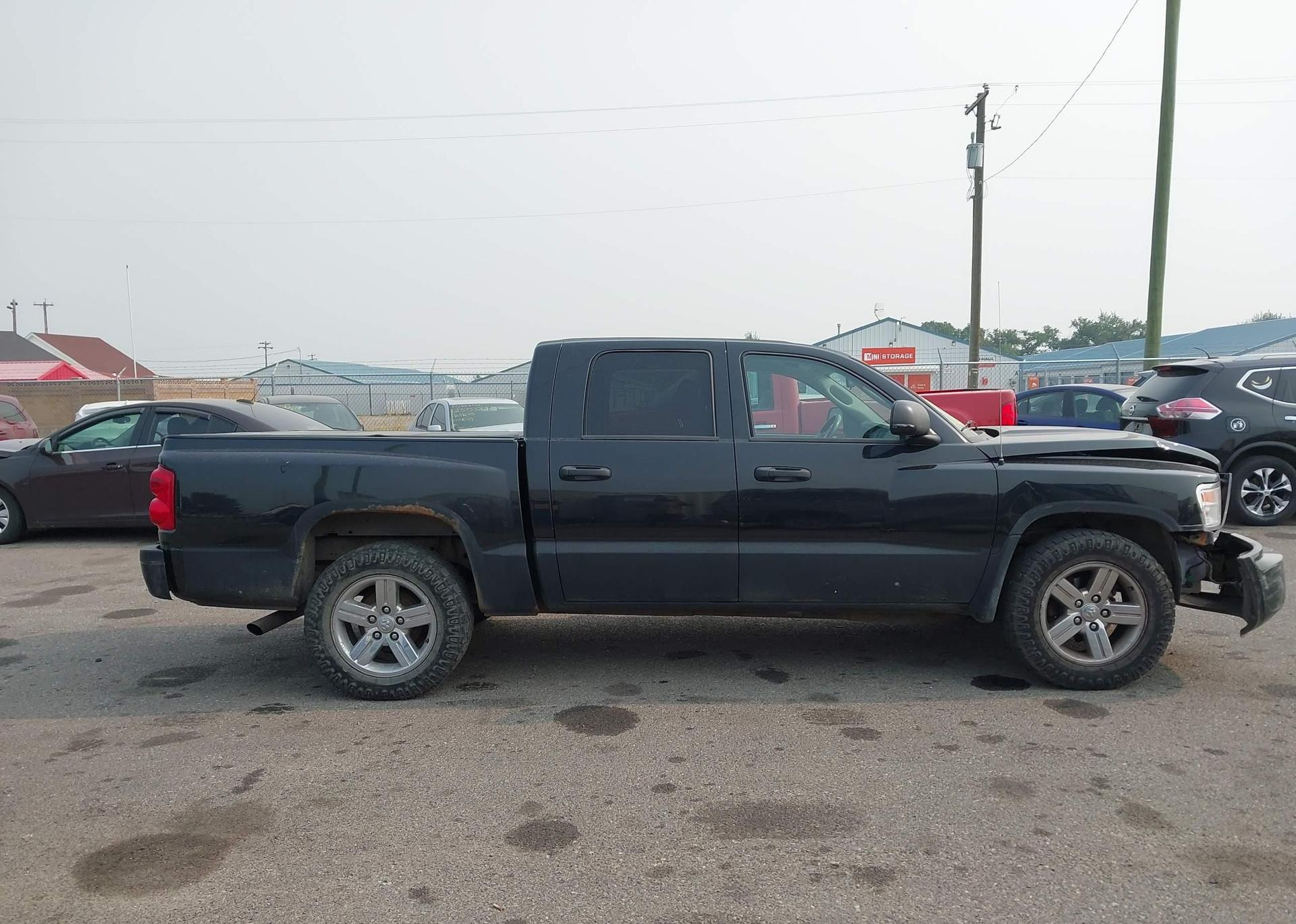 2008 DODGE DAKOTA QUAD SLT