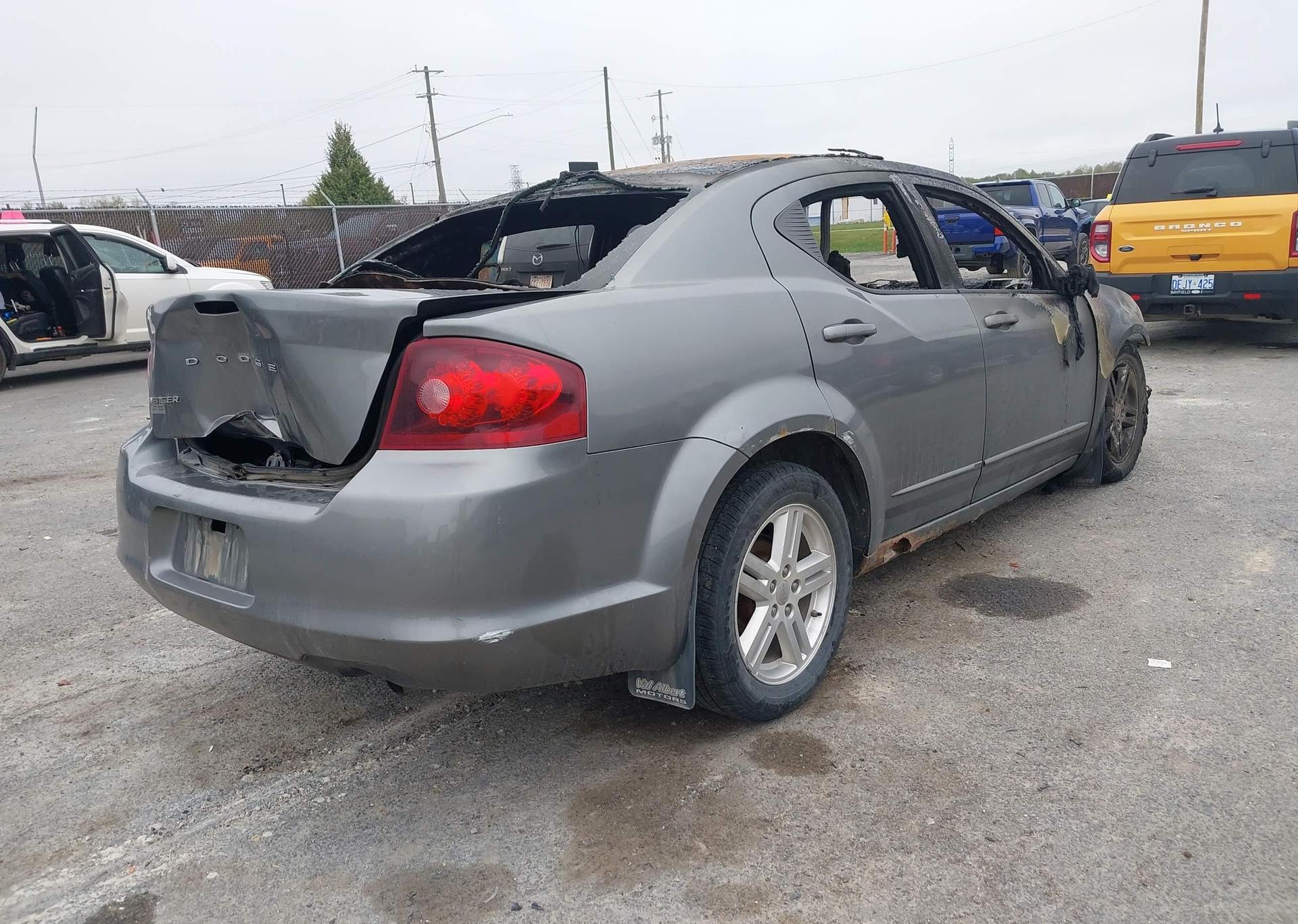 2012 DODGE AVENGER