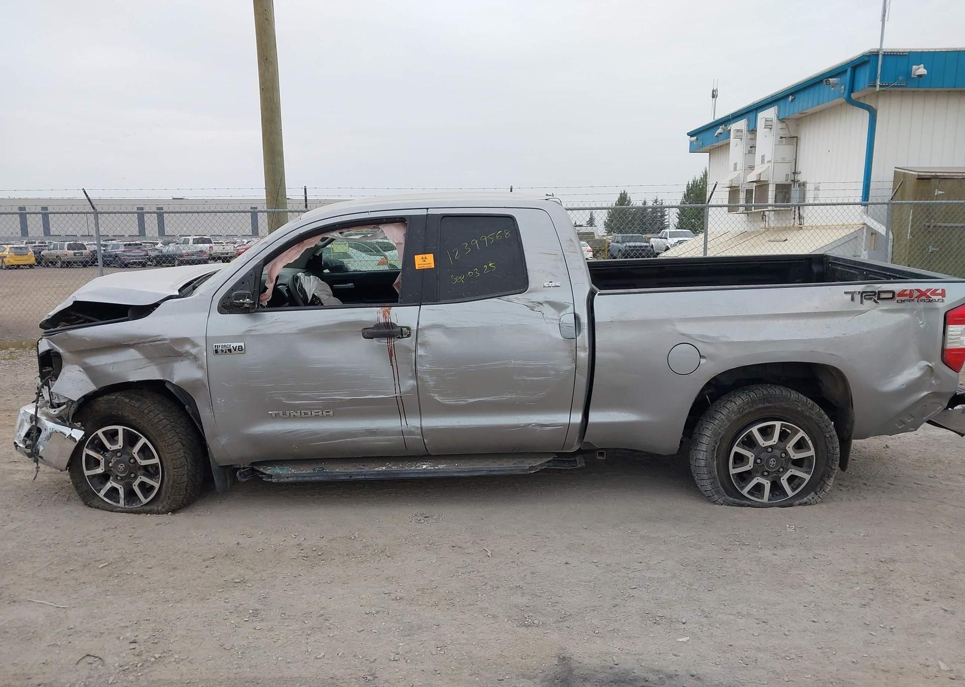 2018 TOYOTA TUNDRA DOUBLE CAB SR