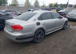 2012 VOLKSWAGEN PASSAT 2.5L COMFORTLINE