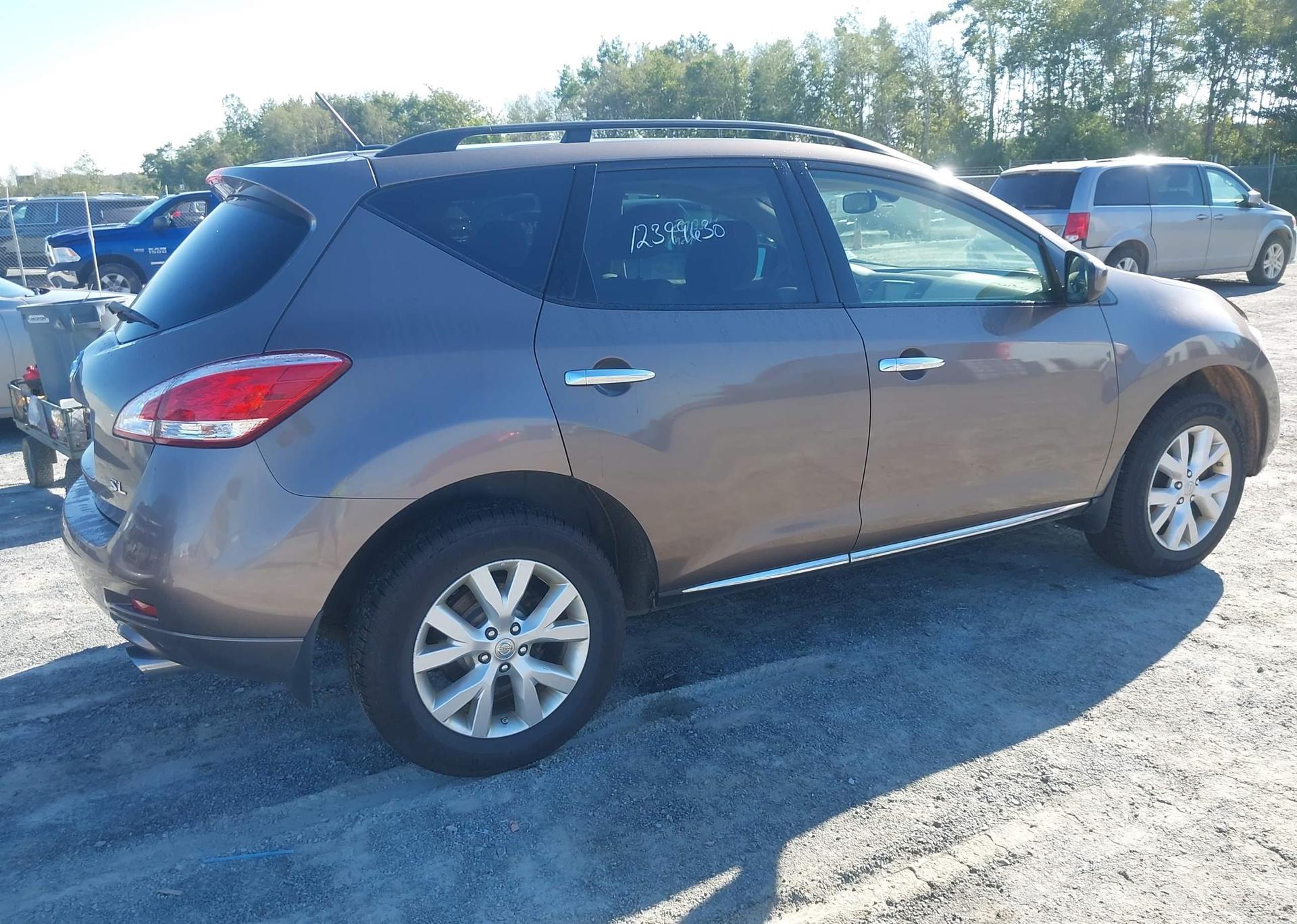2014 NISSAN MURANO S