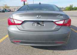 2012 HYUNDAI SONATA SE