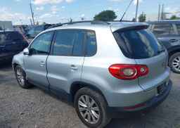 2009 VOLKSWAGEN TIGUAN