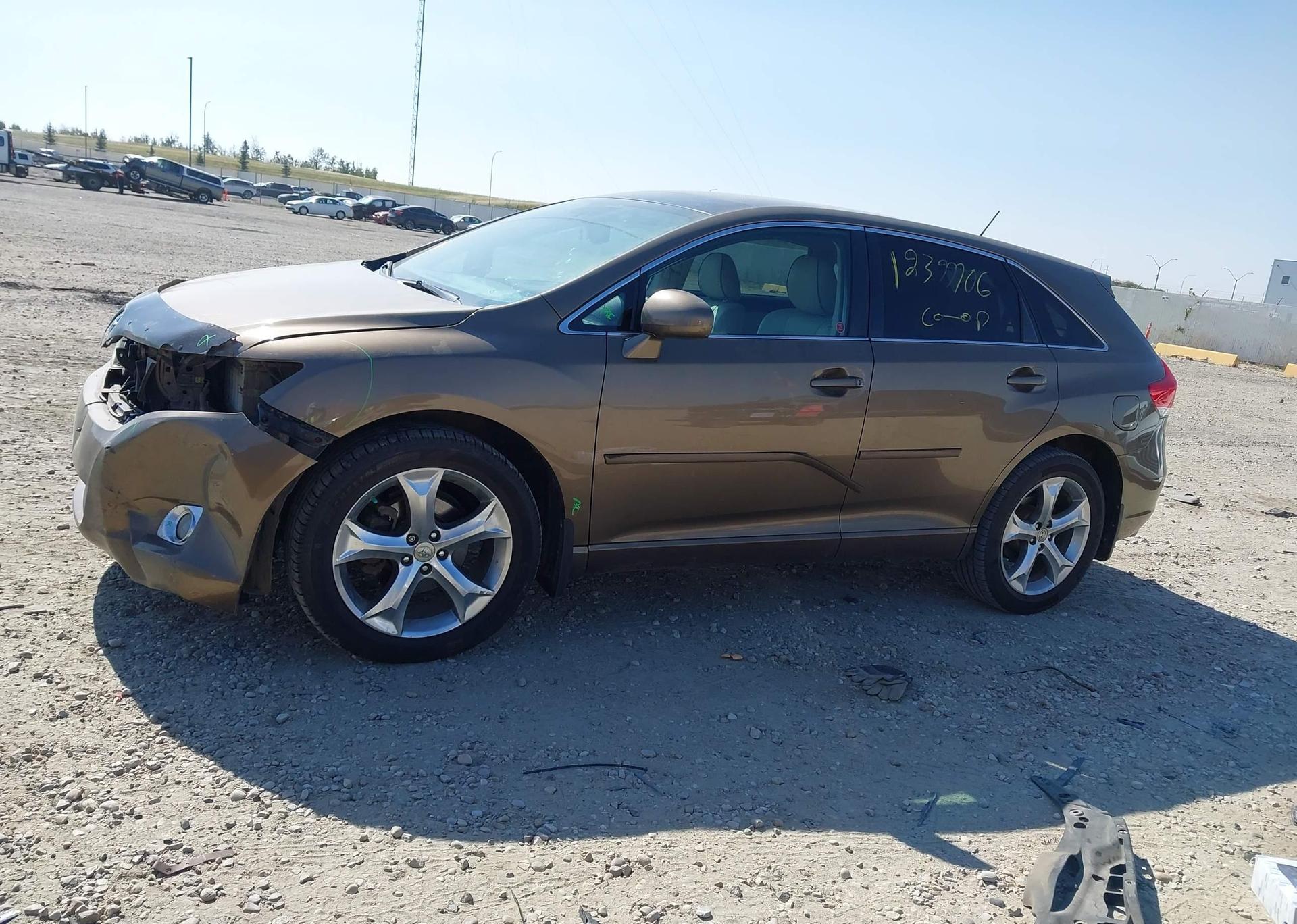2011 TOYOTA VENZA BASE V6
