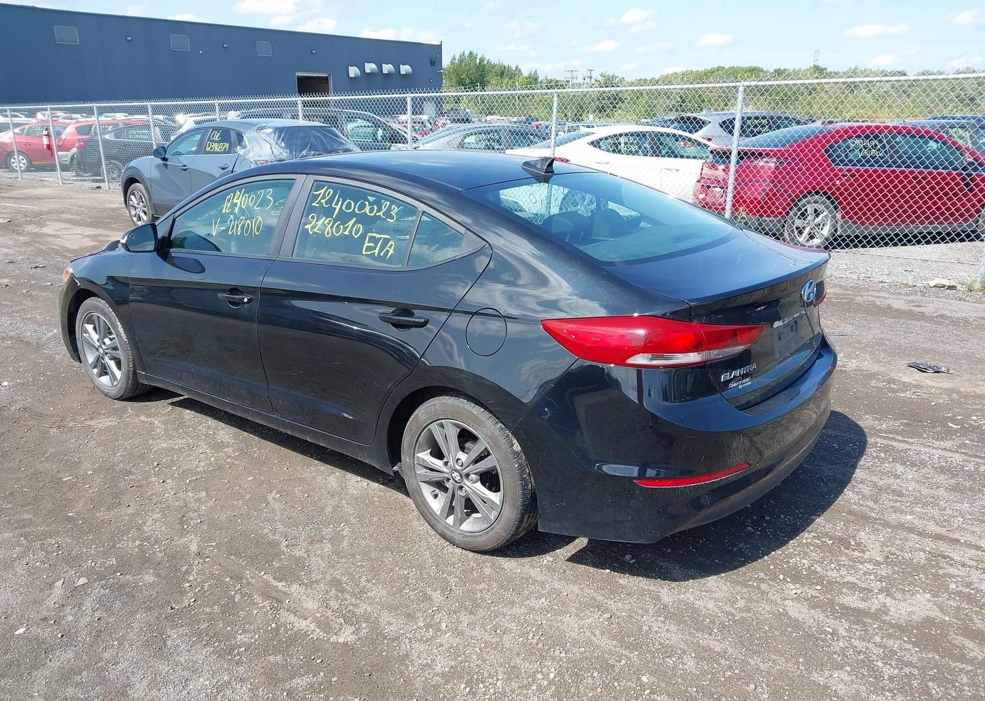 2017 HYUNDAI ELANTRA GL