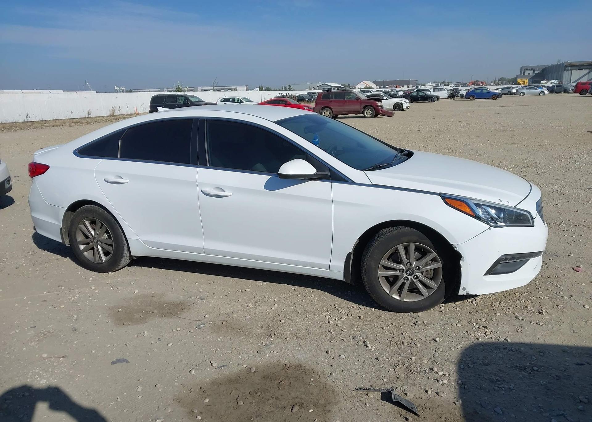 2015 HYUNDAI SONATA GL