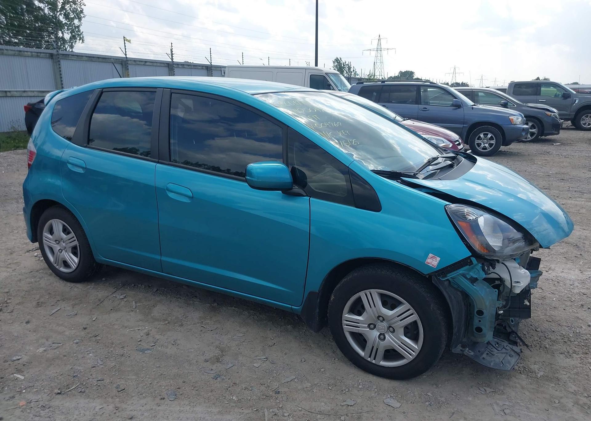 2013 HONDA FIT LX