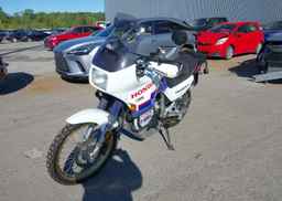 1987 HONDA XL600 V