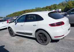 2016 PORSCHE MACAN