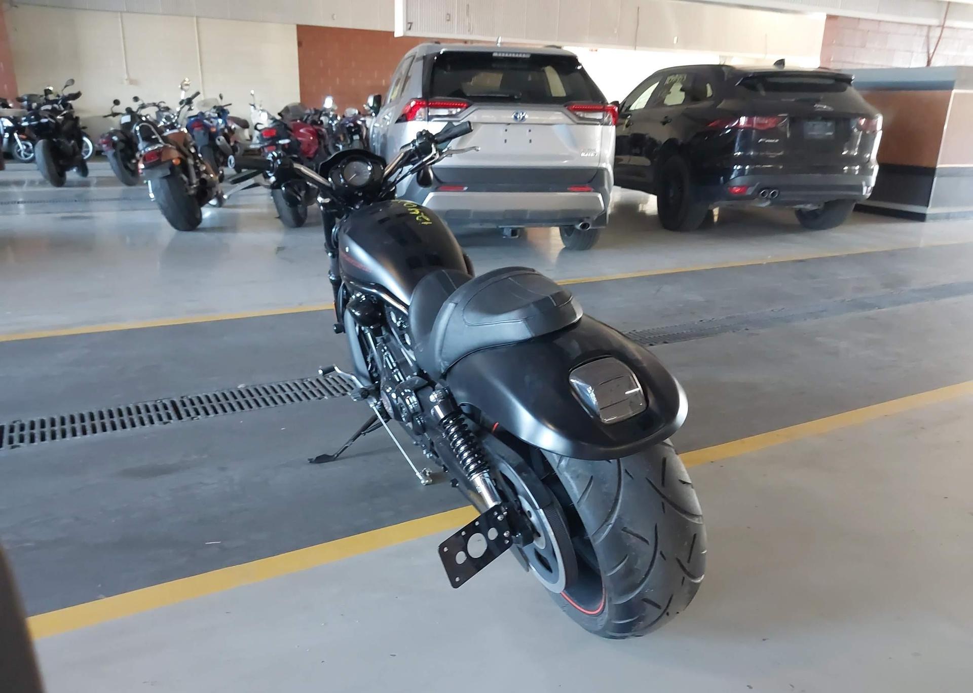 2009 HARLEY-DAVIDSON VRSCDX