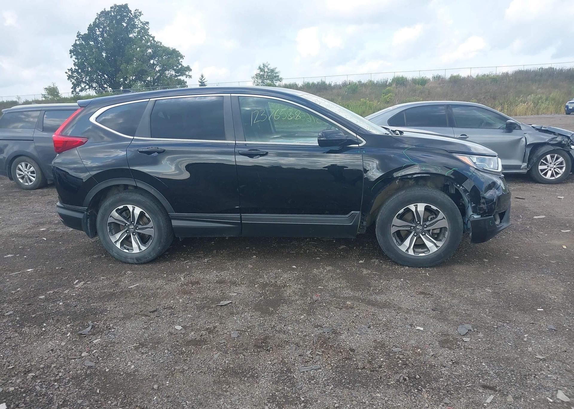 2017 HONDA CR-V LX