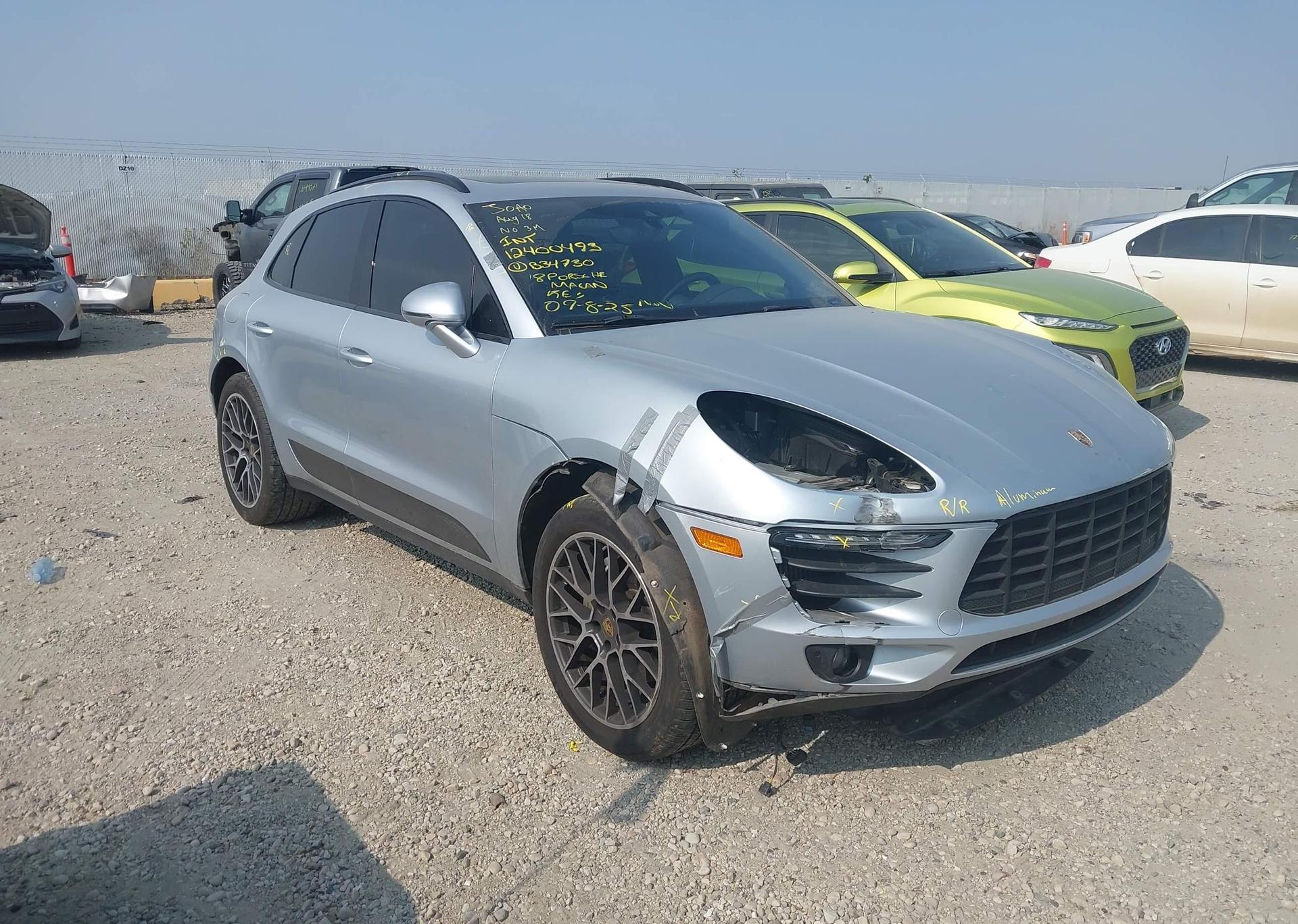 2018 PORSCHE MACAN S