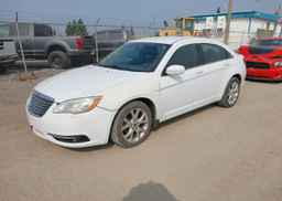 2013 CHRYSLER 200 TOURING