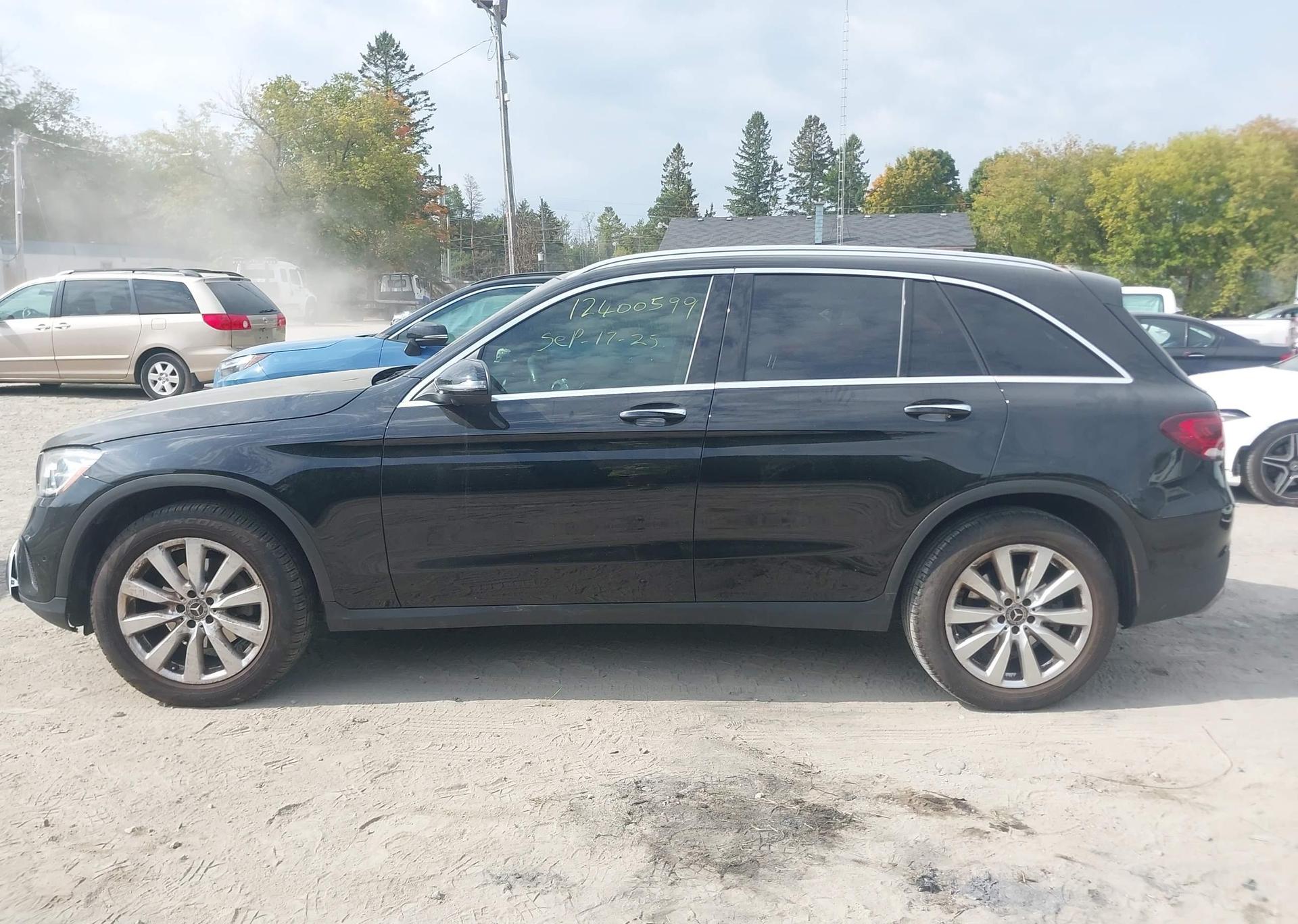 2021 MERCEDES-BENZ GLC 300 4MATIC