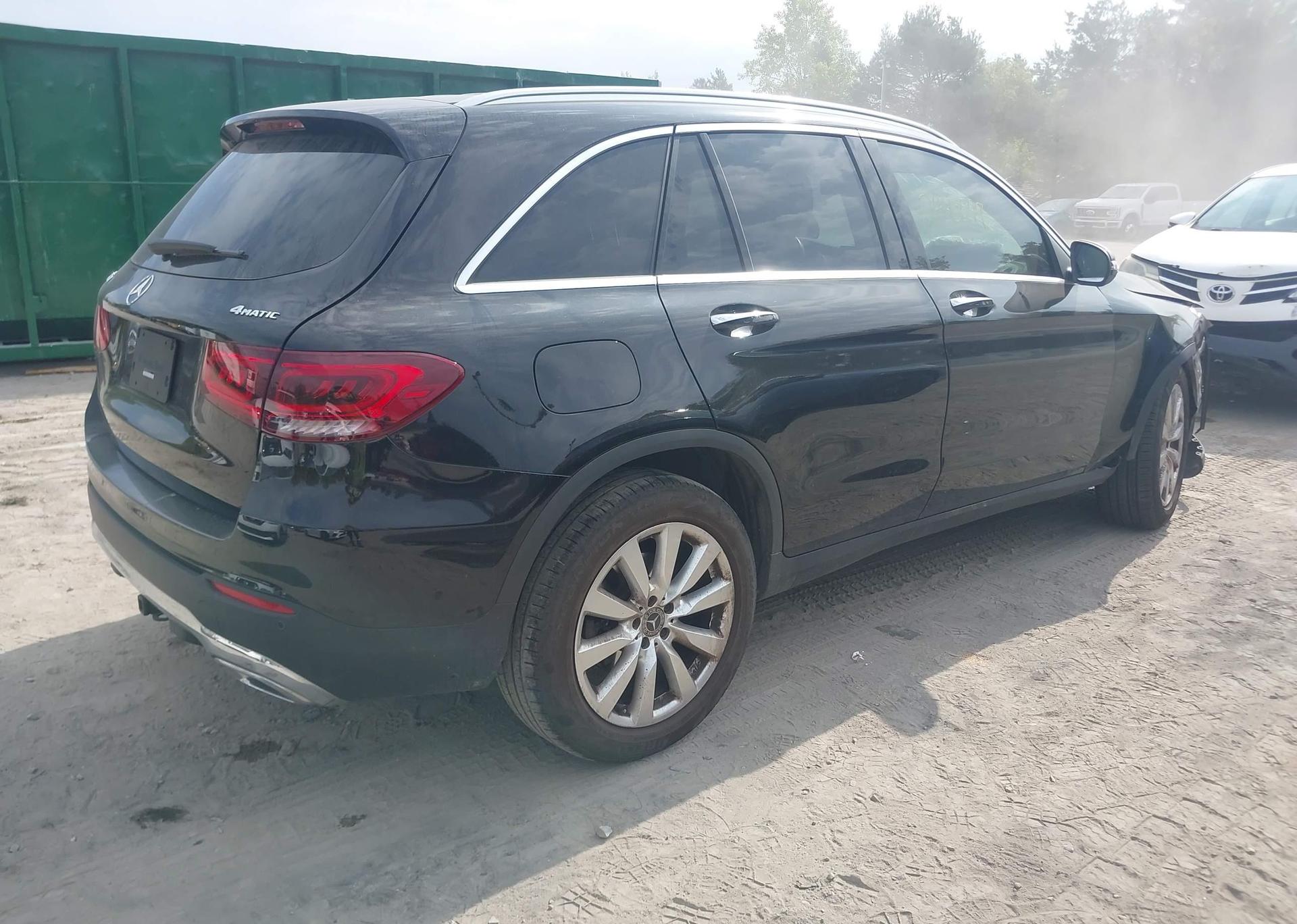 2021 MERCEDES-BENZ GLC 300 4MATIC