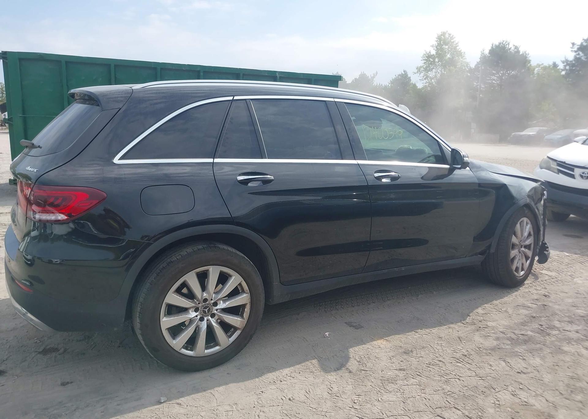 2021 MERCEDES-BENZ GLC 300 4MATIC