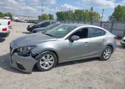 2015 MAZDA MAZDA3