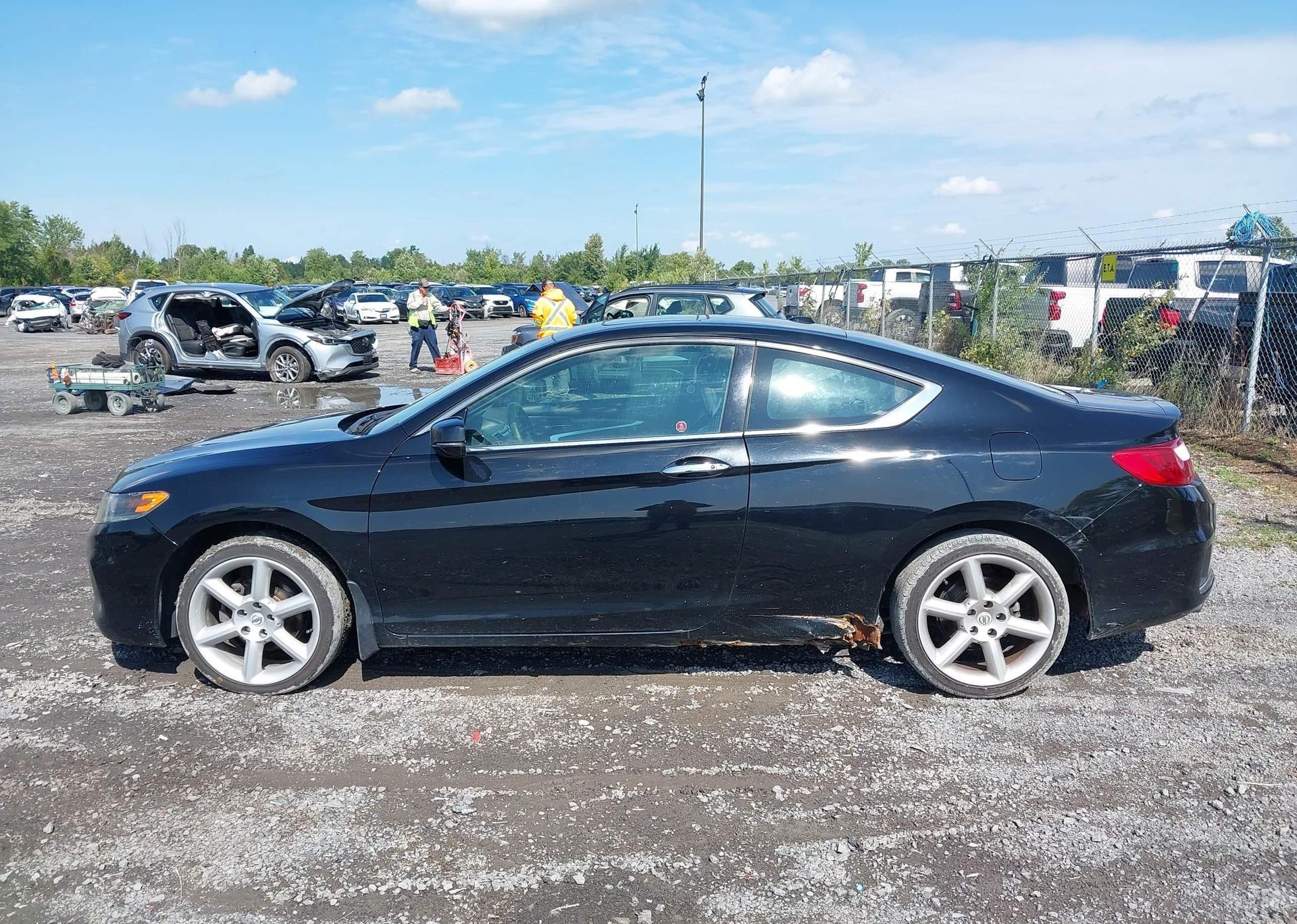 2013 HONDA ACCORD EX-L-NAVI V6