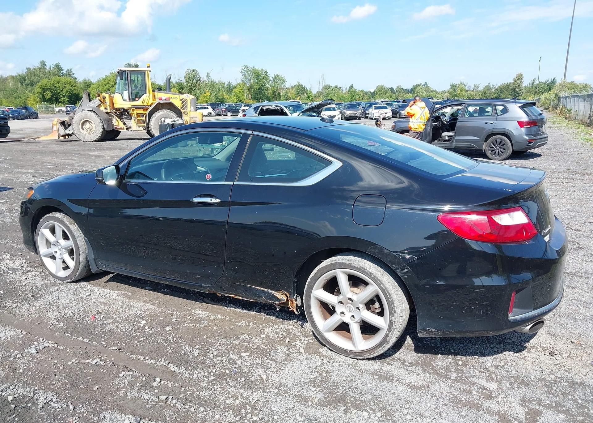 2013 HONDA ACCORD EX-L-NAVI V6