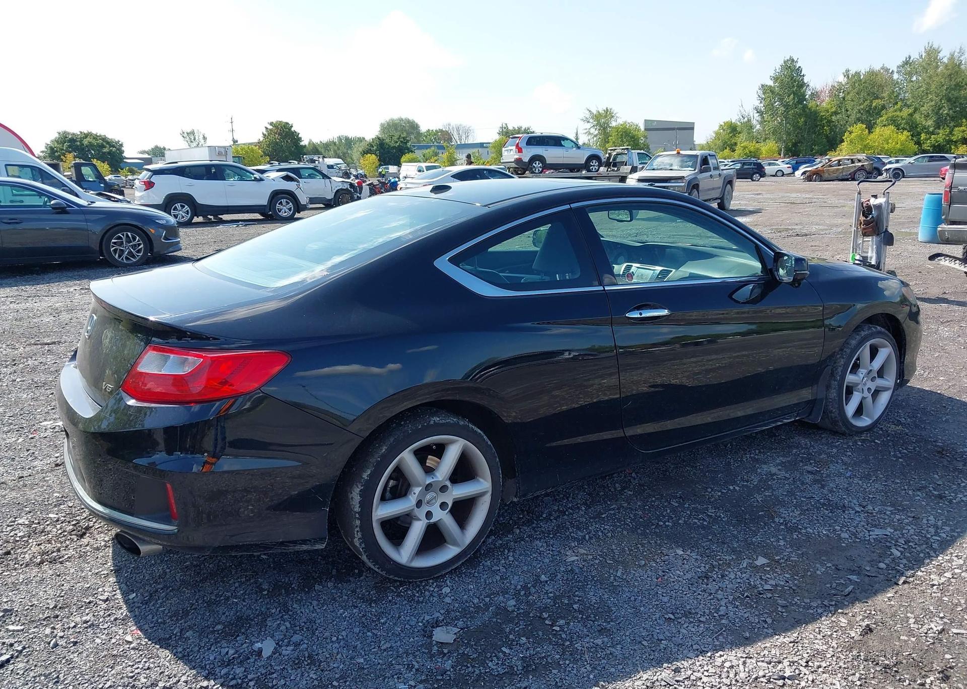 2013 HONDA ACCORD EX-L-NAVI V6