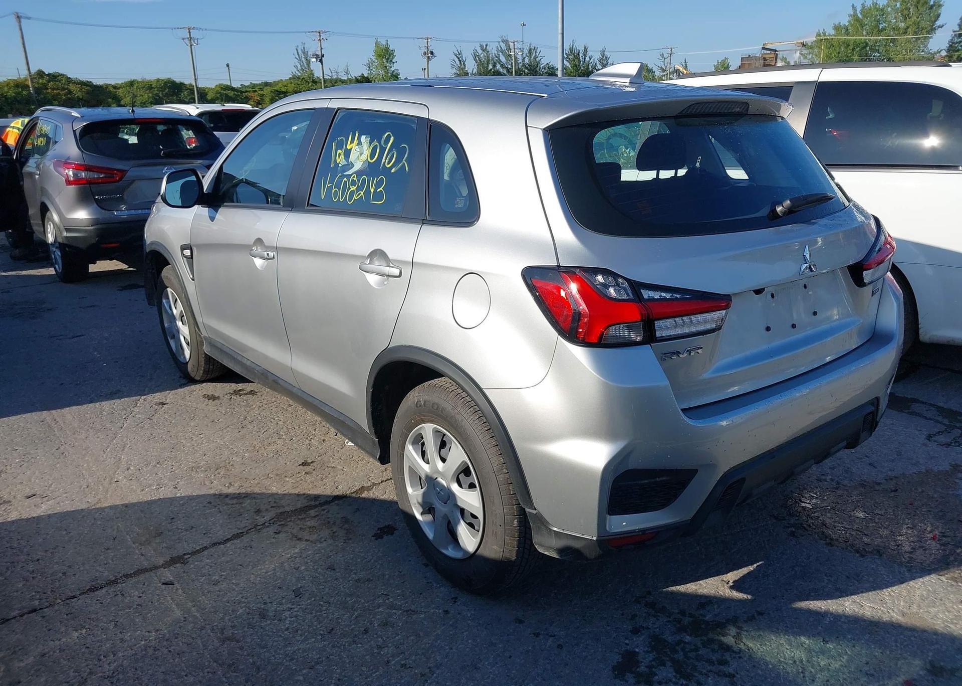 2024 MITSUBISHI RVR ES