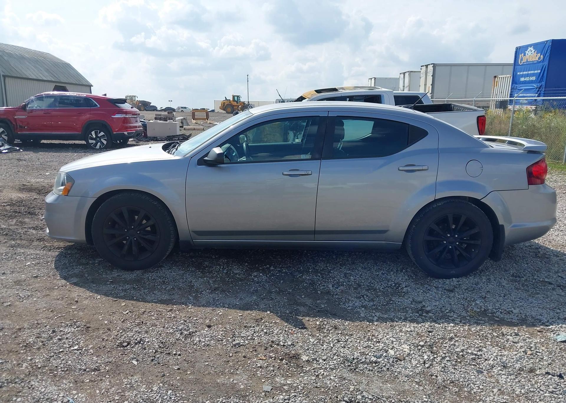 2013 DODGE AVENGER