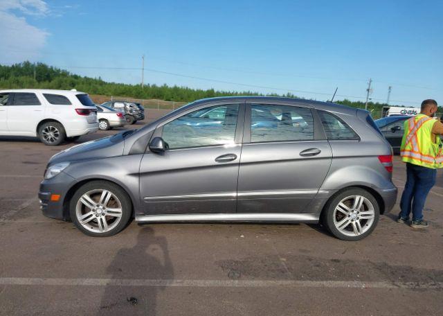 2011 MERCEDES-BENZ B-CLASS