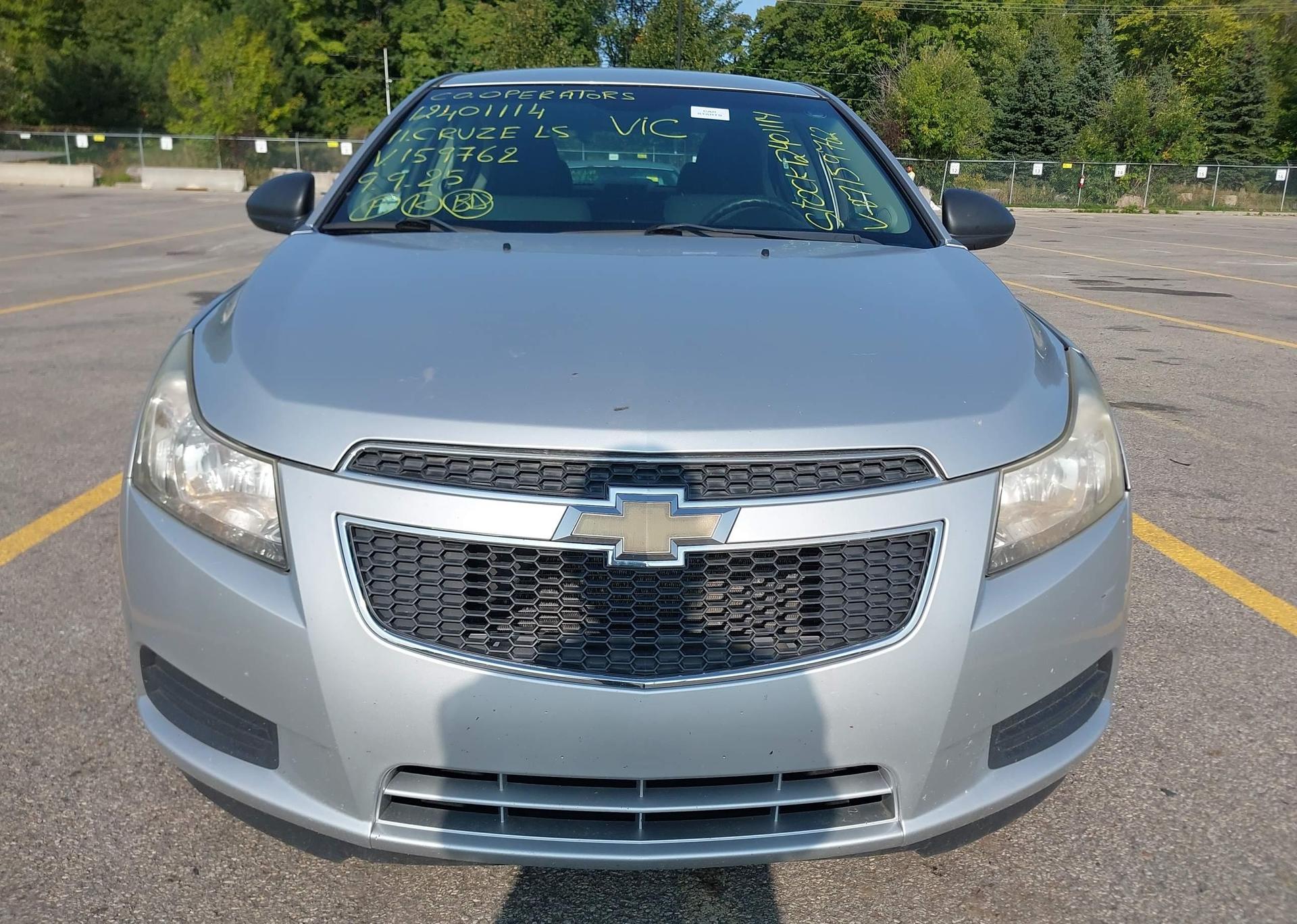 2011 CHEVROLET CRUZE LS