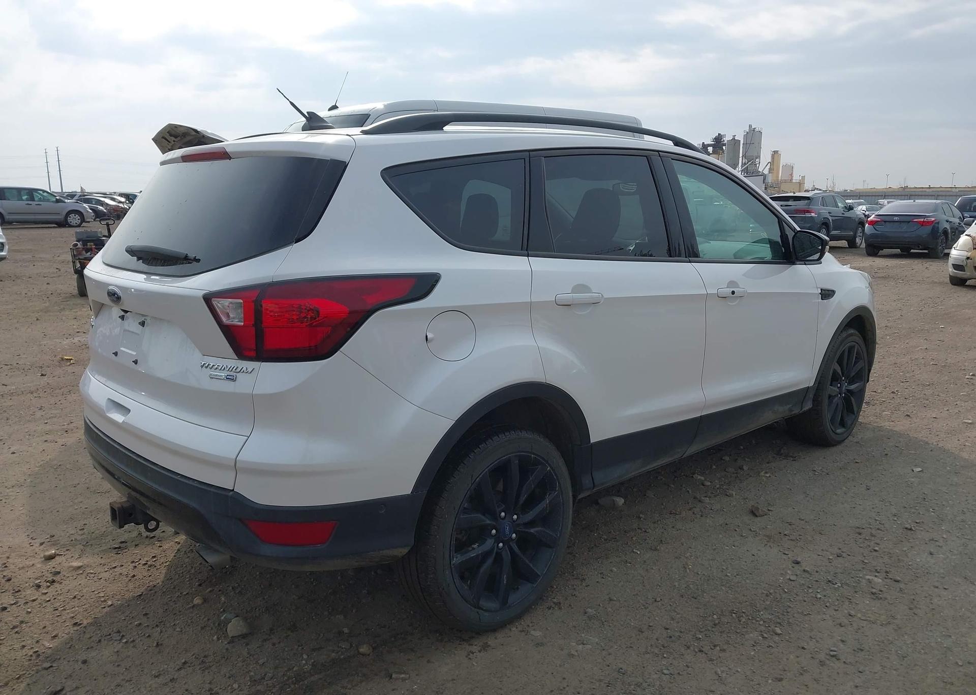 2019 FORD ESCAPE TITANIUM