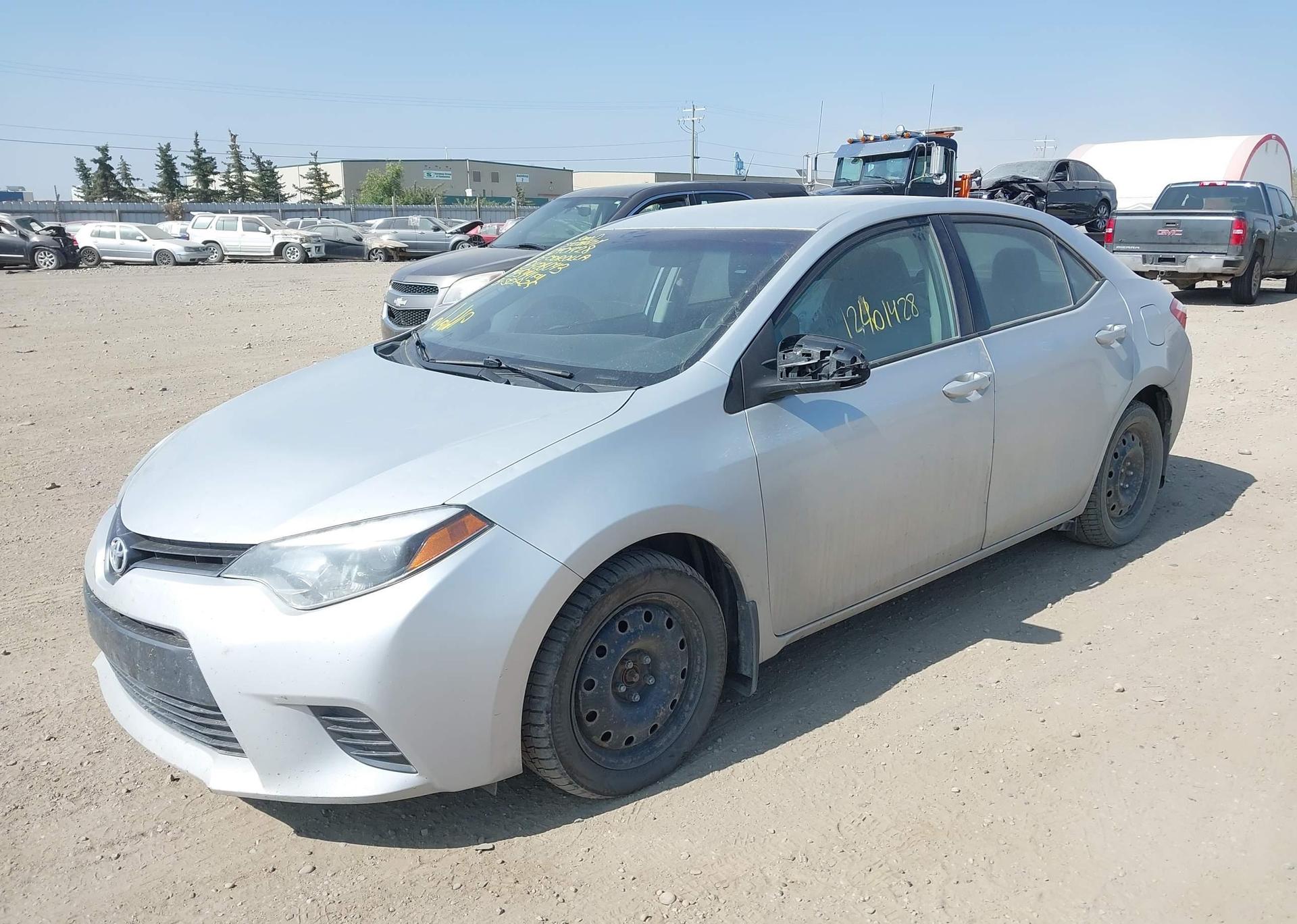 2015 TOYOTA COROLLA LE
