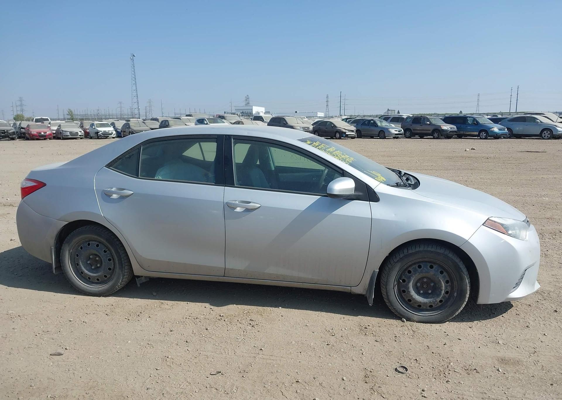2015 TOYOTA COROLLA LE