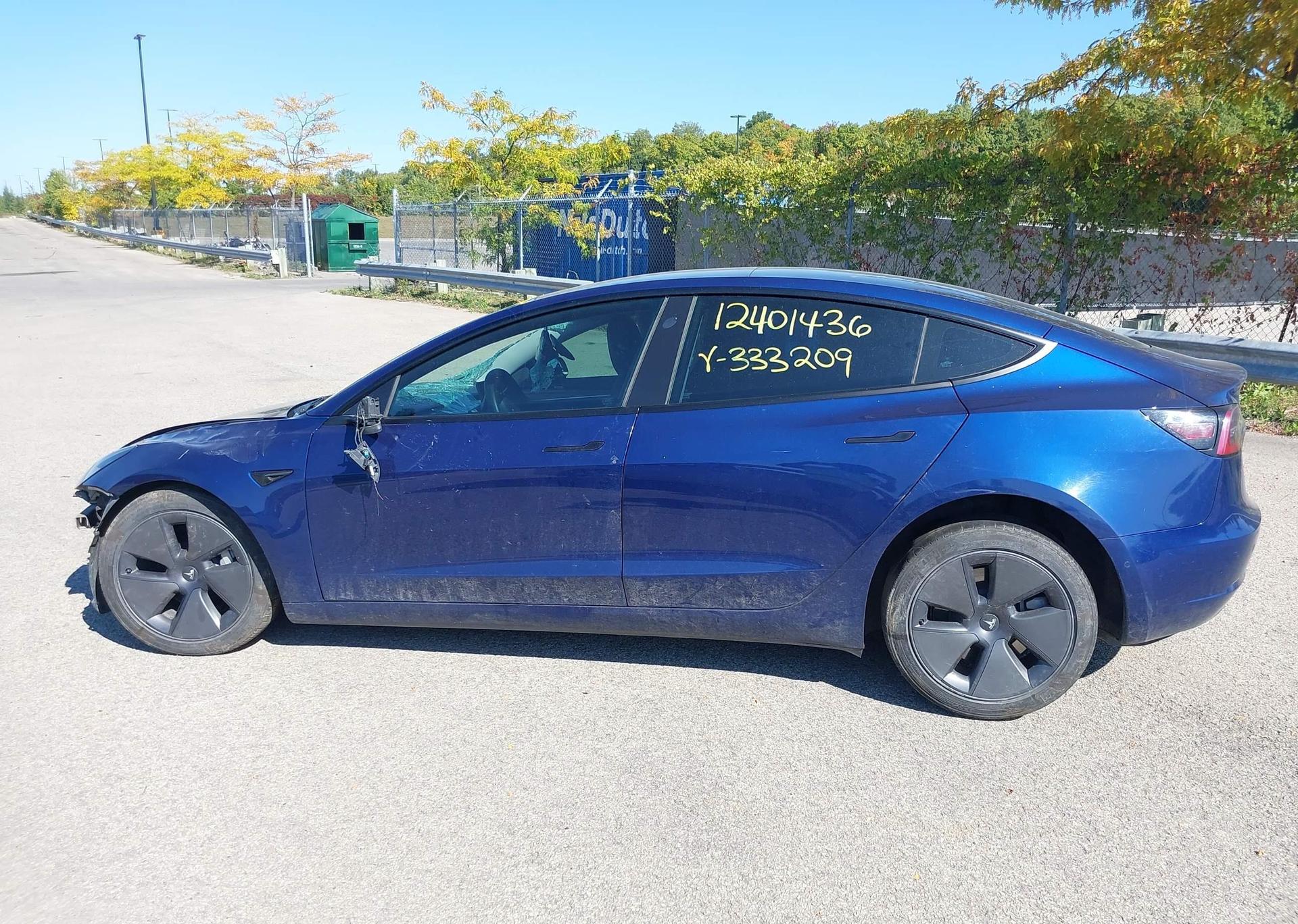 2022 TESLA MODEL 3 RWD