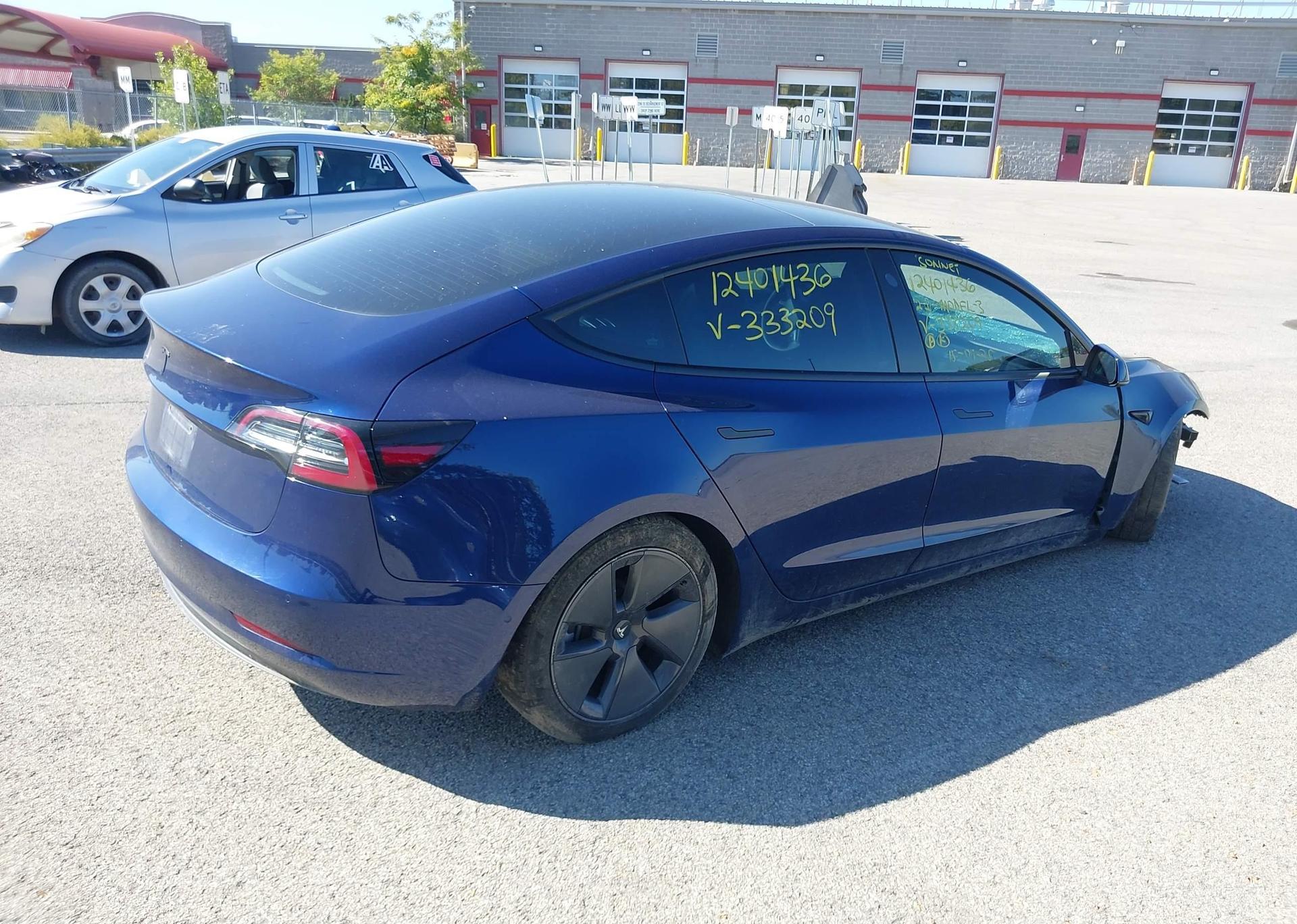 2022 TESLA MODEL 3 RWD