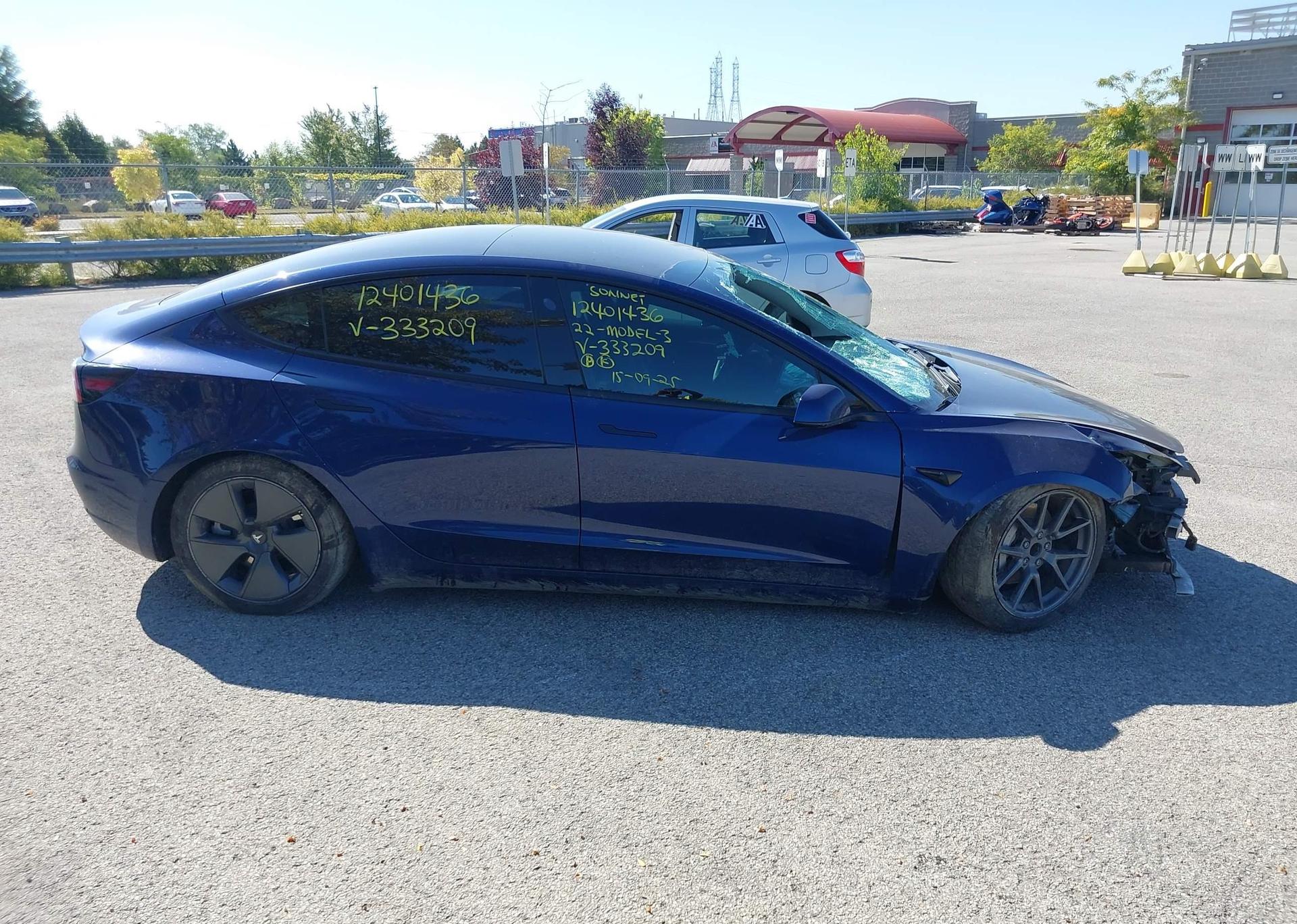 2022 TESLA MODEL 3 RWD