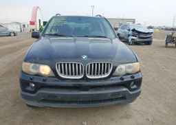 2004 BMW X5 4.4I