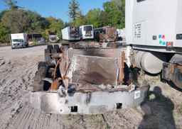 2005 FREIGHTLINER CONVENTIONAL COLUMBIA