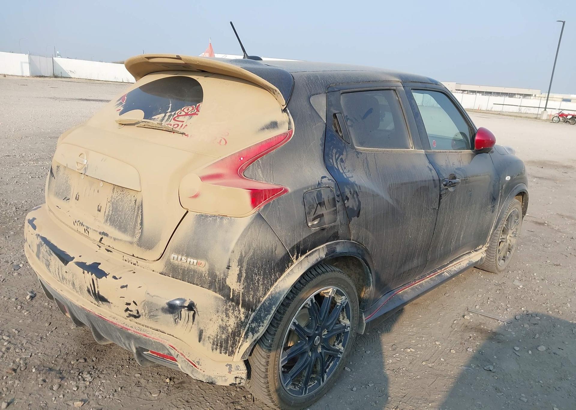 2014 NISSAN JUKE S