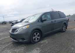 2014 TOYOTA SIENNA LE 8 PASSENGER