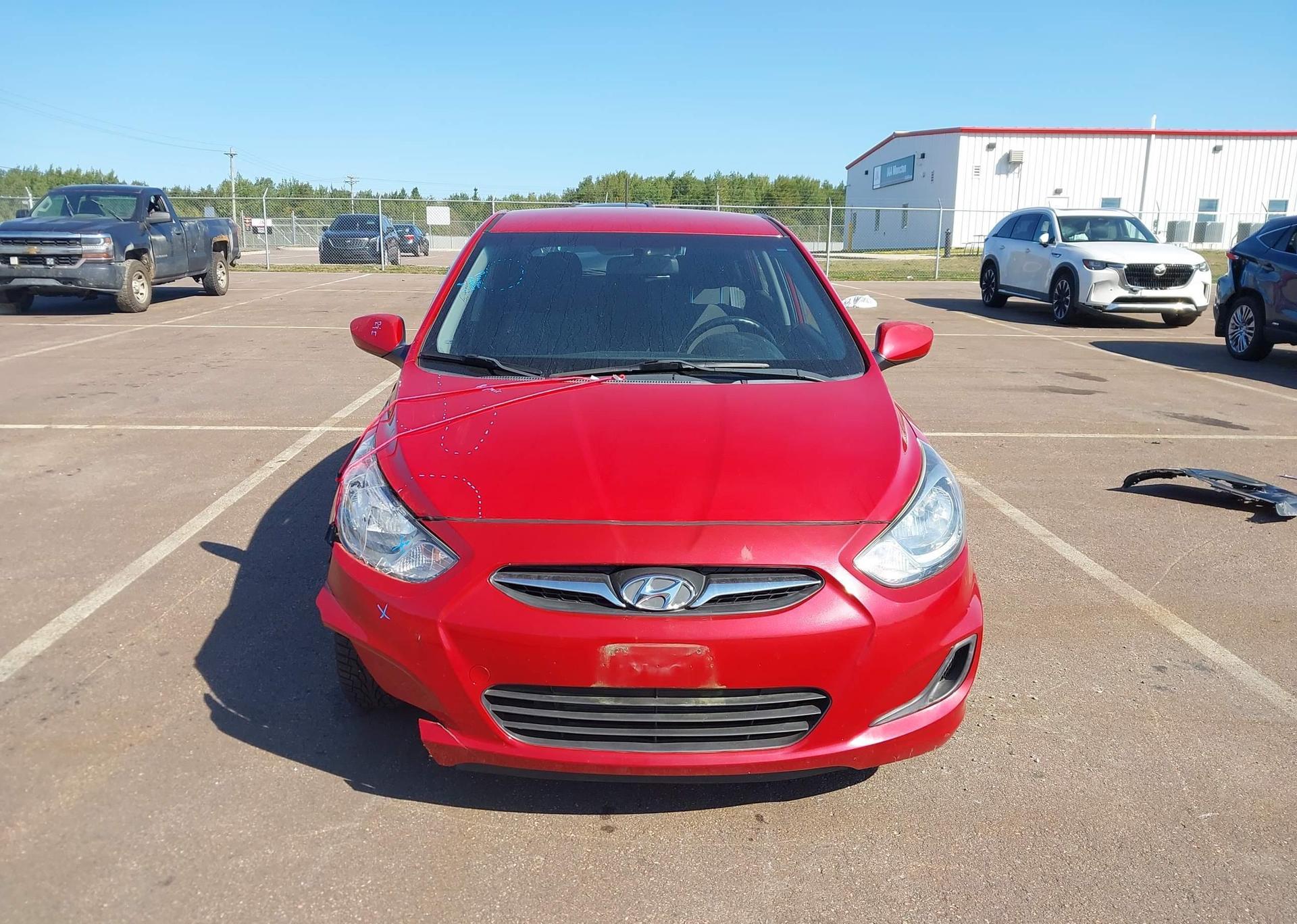 2013 HYUNDAI ACCENT GL